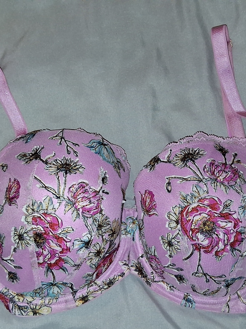 Victoria's Secret Pink Floral Underwire Bra with Lace Trim